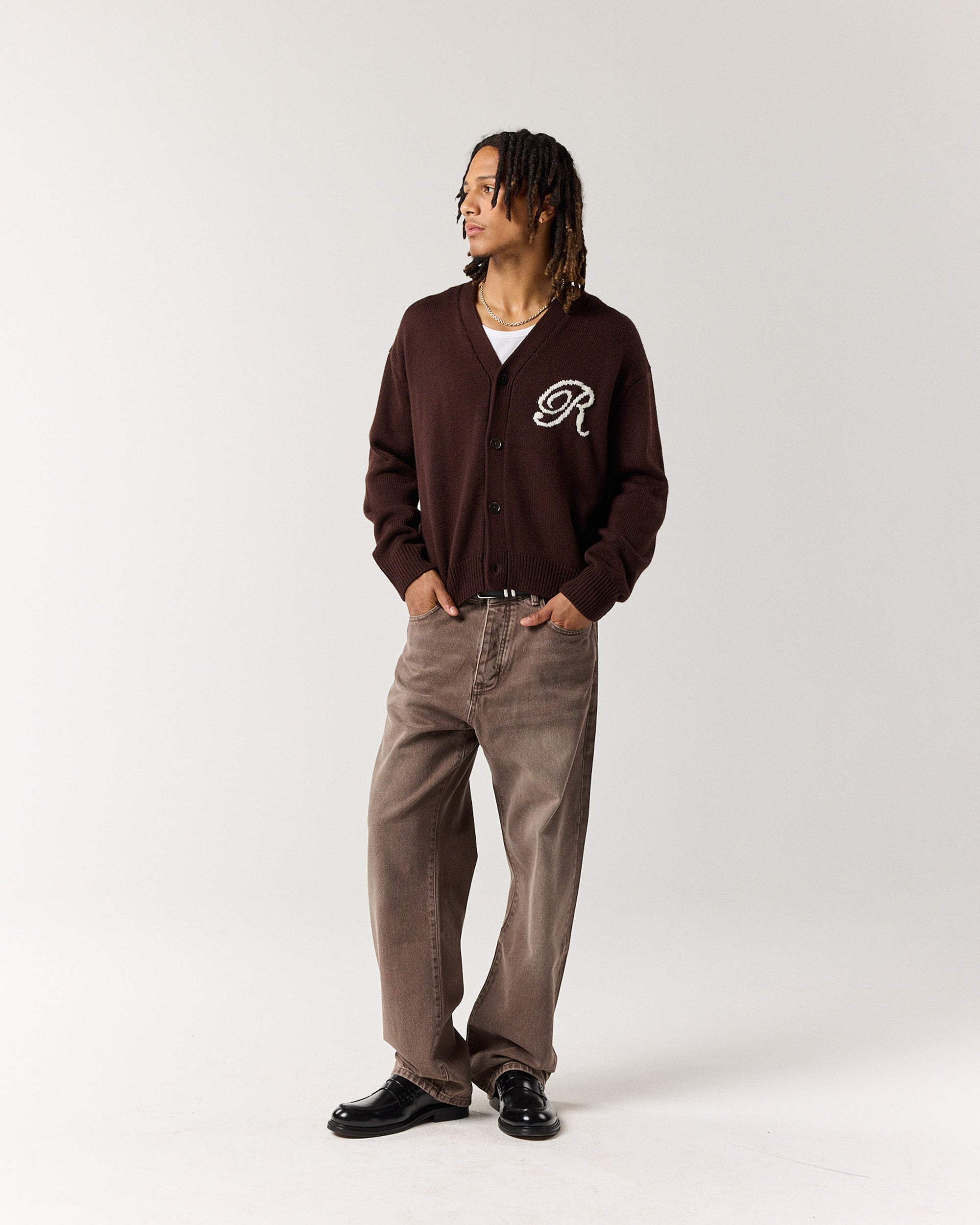 R Knit Cardigan - Mocha Brown | RONNING, Everyday Uniform