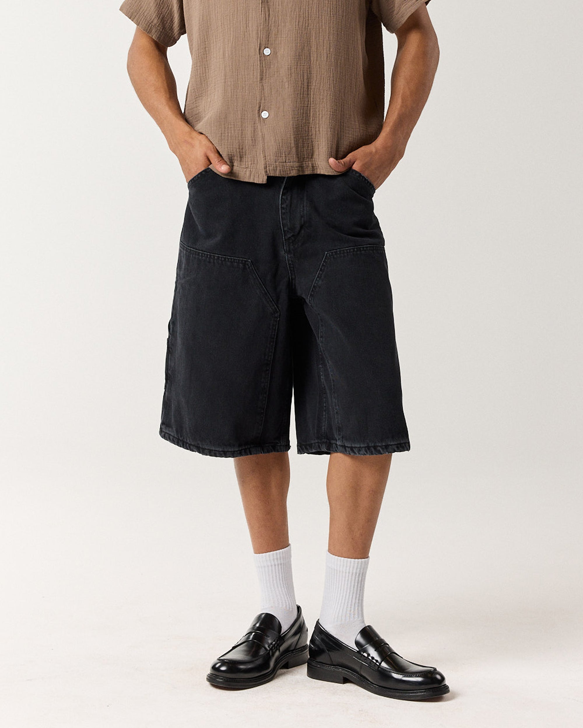 Carpenter Short - Washed Black | RONNING, Everyday Uniform